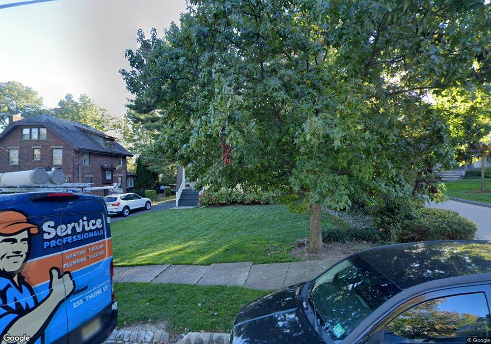 102 Durand Rd, Maplewood, NJ 07040 - photo 1