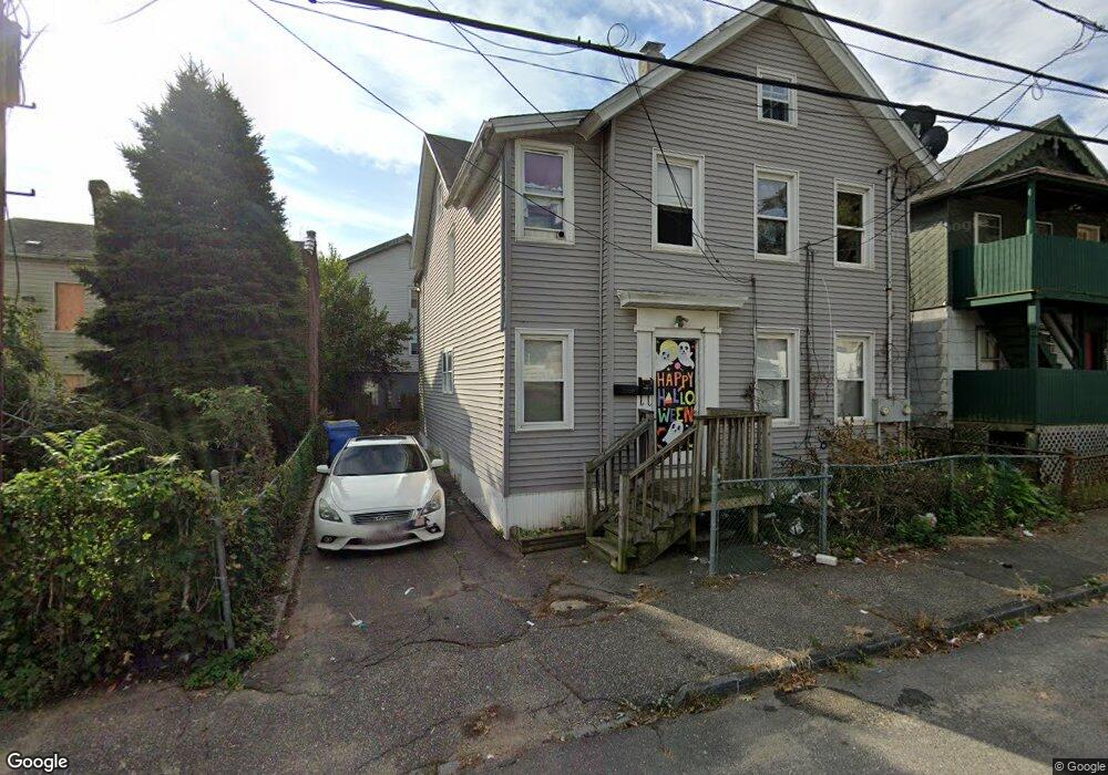 45 Green St, Waterbury, CT 06708 - photo 1