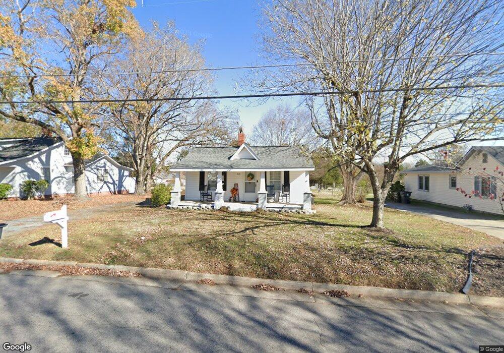 210 Harris St, Oxford, NC 27565 - photo 1