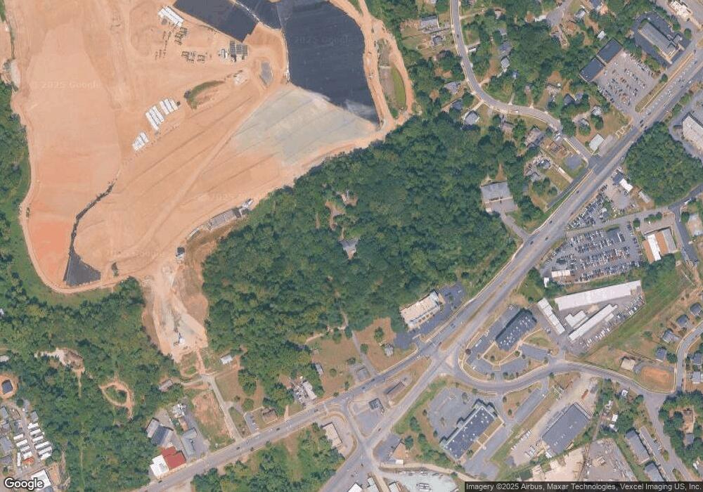 17571 Graham St unit A, Dumfries, VA 22026 - photo 1