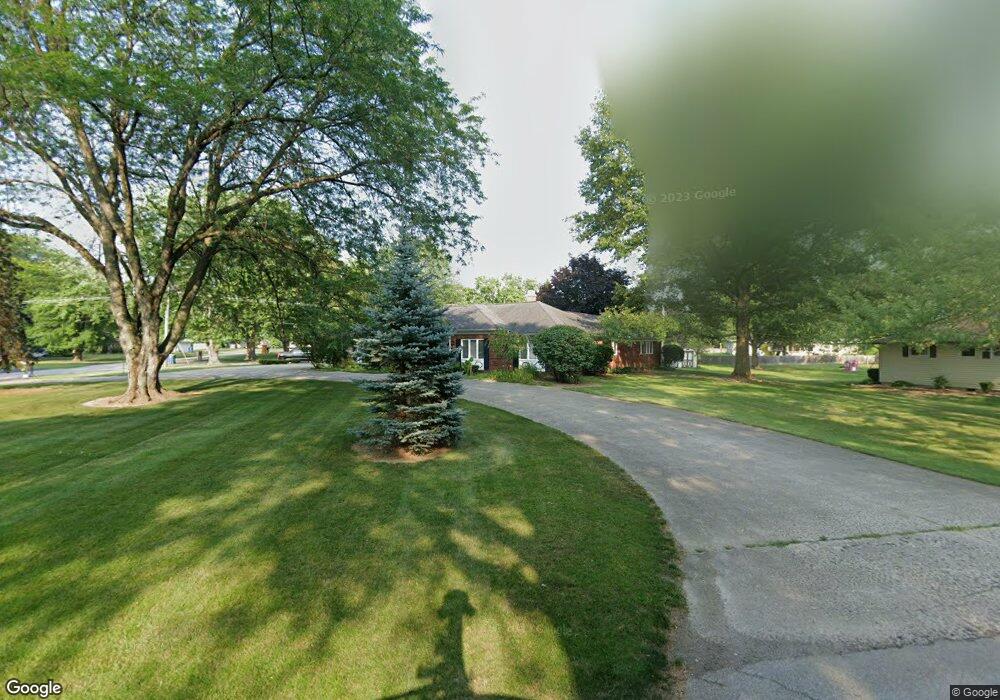 714 Sycamore Ln, Bluffton, IN 46714 - photo 1