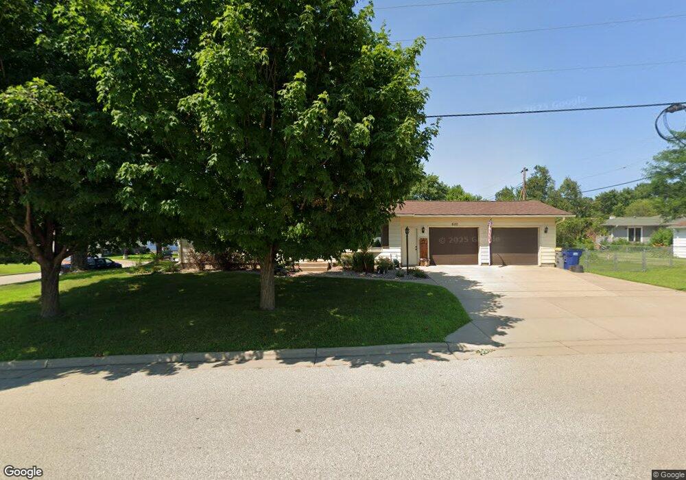 620 S 11th St, La Crescent, MN 55947 - photo 1