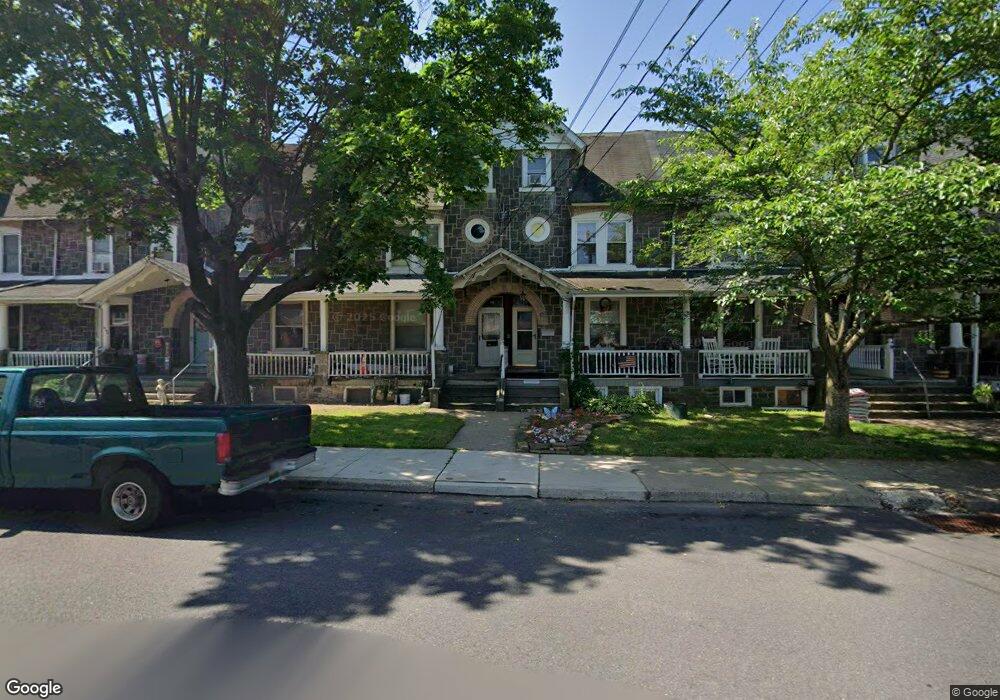 410 Juniper St, Quakertown, PA 18951 - photo 1