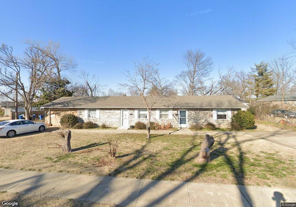 704 NW 11th St, Bentonville, AR 72712 - photo 1