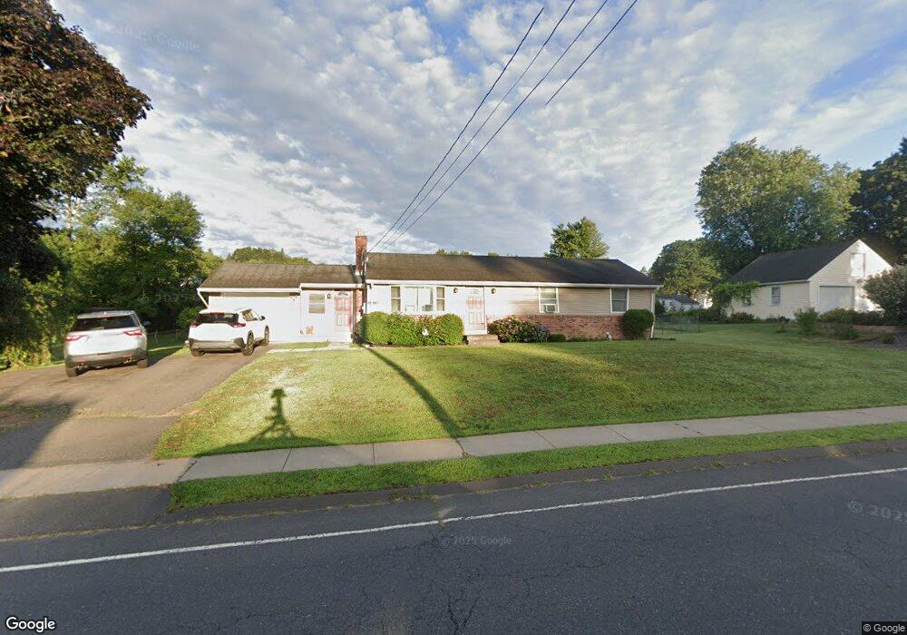 319 S Center St, Windsor Locks, CT 06096 - photo 1