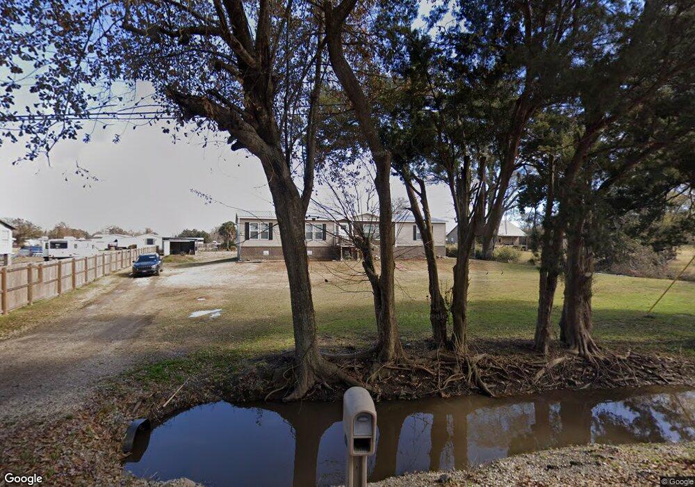 7011 Lee Station Rd, New Iberia, LA 70560 - photo 1