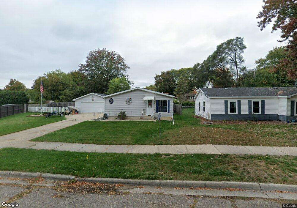 4614 Palmer St, Lansing, MI 48910 - photo 1