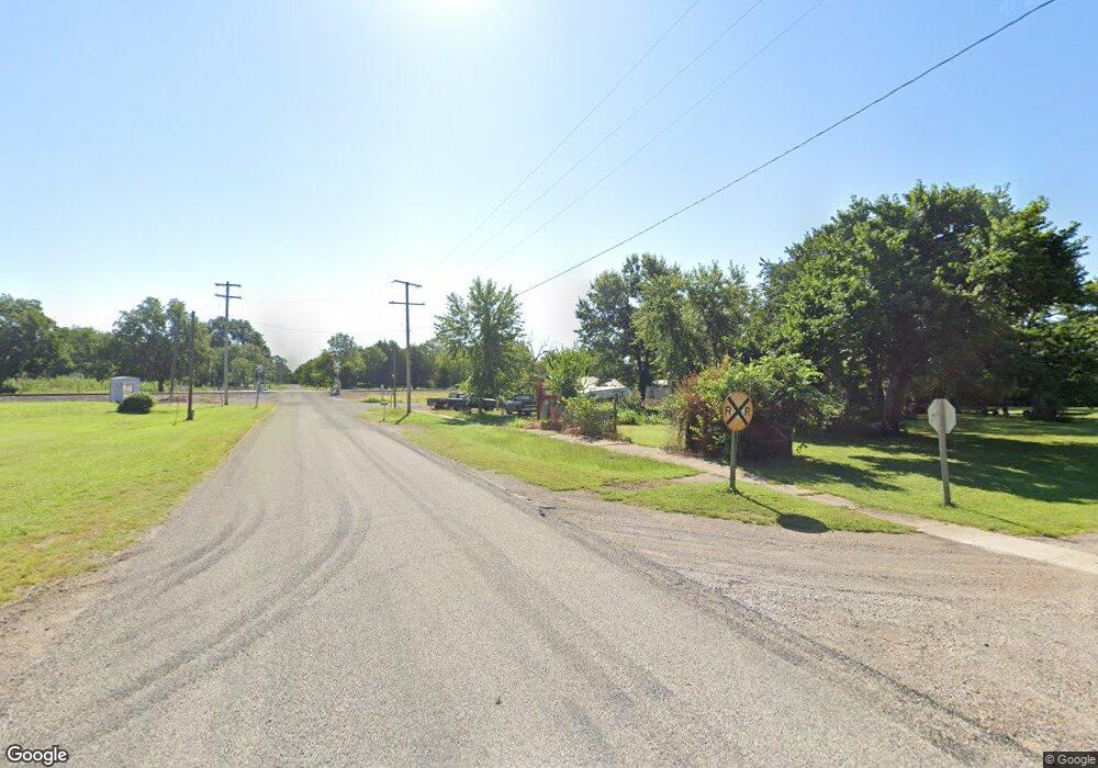 800 Sycamore St, Labette, KS 67356 - photo 1