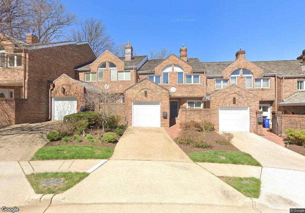 2477 N Wakefield Ct, Arlington, VA 22207 - photo 1