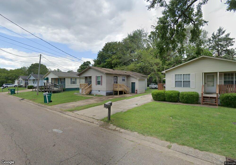 321 Lincoln St, Jackson, TN 38301 - photo 1