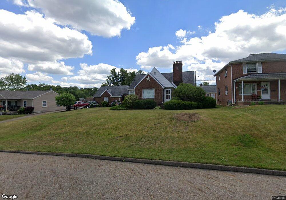 1210 Spangler Rd NE, Canton, OH 44714 - photo 1