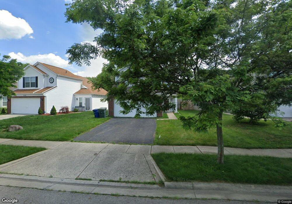 2029 Waymont Rd, Columbus, OH 43229 - photo 1