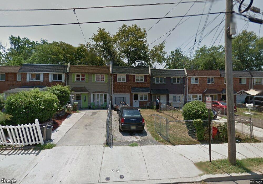 1135 Macarthur Dr, Camden, NJ 08104 - photo 1