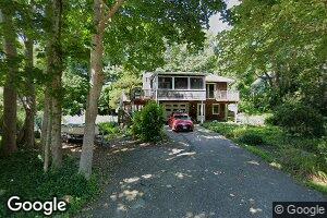 2 Lawrence Farm Rd, Woods Hole, MA 02543