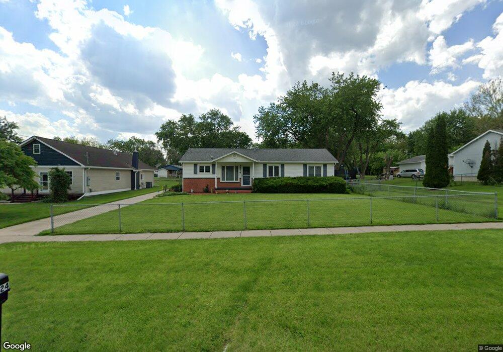 3824 E 29th St, Des Moines, IA 50317 - photo 1