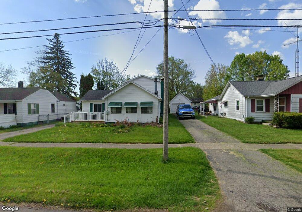 1061 W Scottwood Ave, Flint, MI 48507 - photo 1