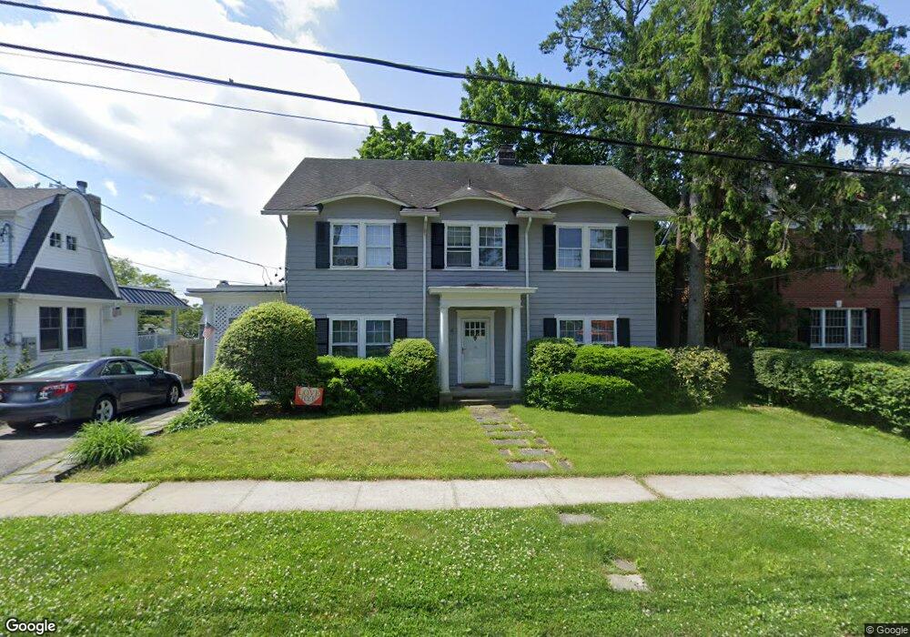 4 Ormond Place, Rye, NY 10580 - photo 1