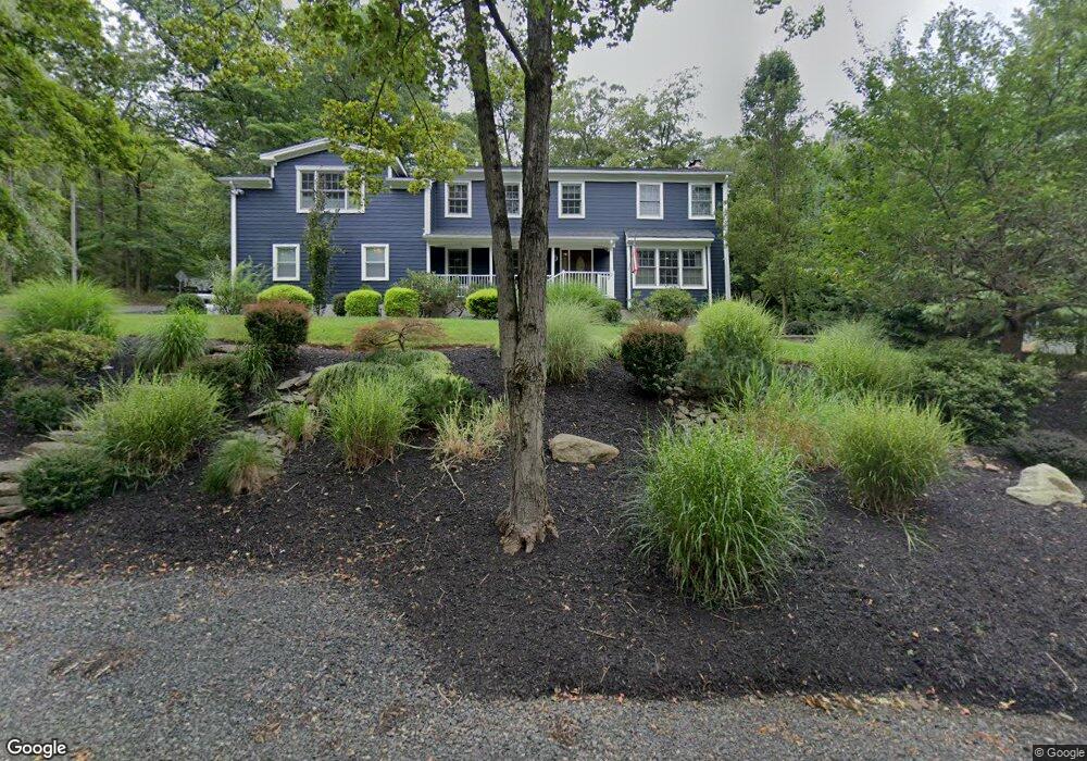 1064 S Shore Dr, Basking Ridge, NJ 07920 - photo 1