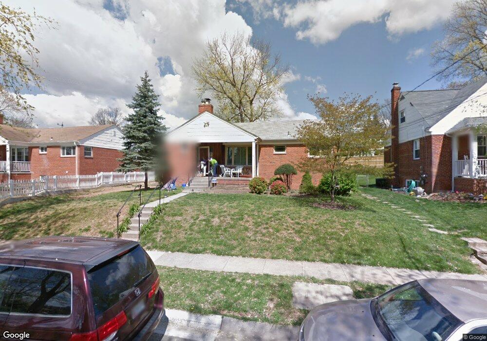 4925 Strathmore Ave, Kensington, MD 20895 - photo 1