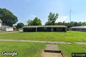 216 S Main St, Winchester, IL 62694