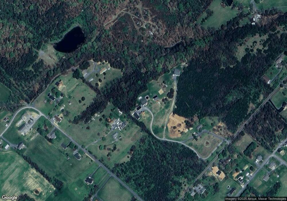 155 Rock Ledge Rd, Strasburg, VA 22657 - photo 1