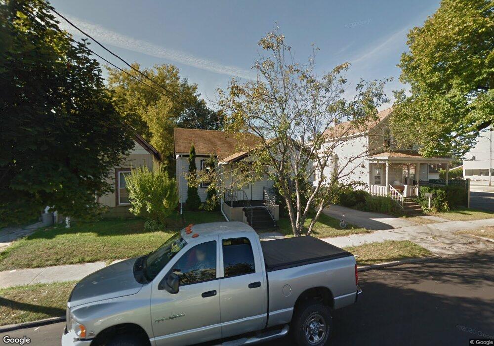 1013 Huron St, Manitowoc, WI 54220 - photo 1