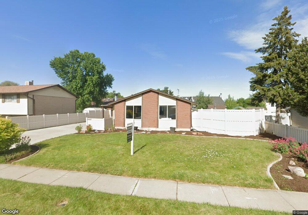 8646 Spartan Dr, Sandy, UT 84094 - photo 1