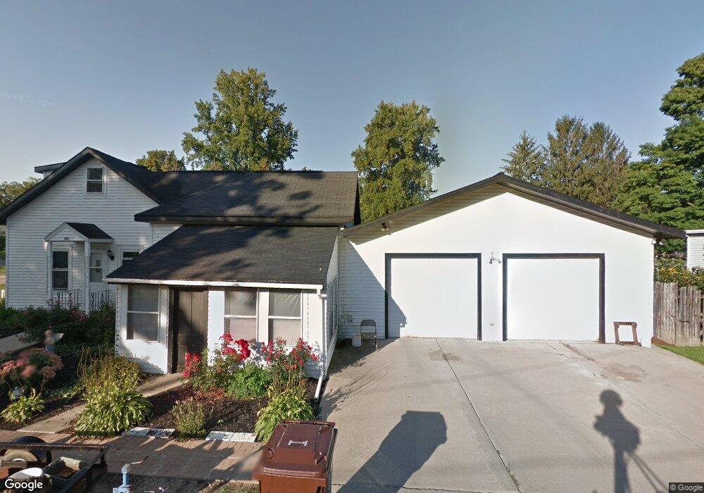 102 N Maple St, Rolling Prairie, IN 46371 - photo 1