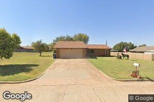 112 W Tahoe Dr, Cordell, OK 73632