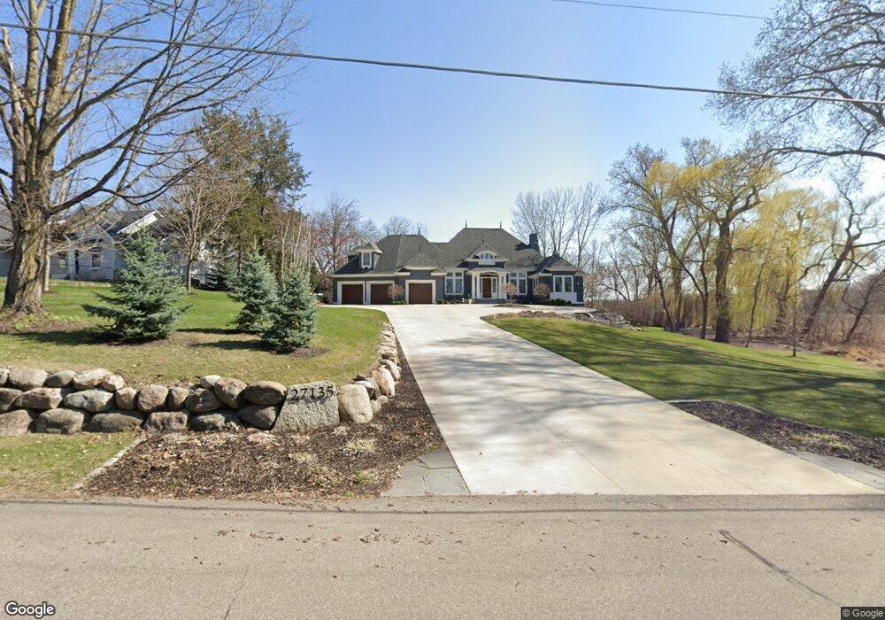 27135 Edgewood Rd, Excelsior, MN 55331 - photo 1