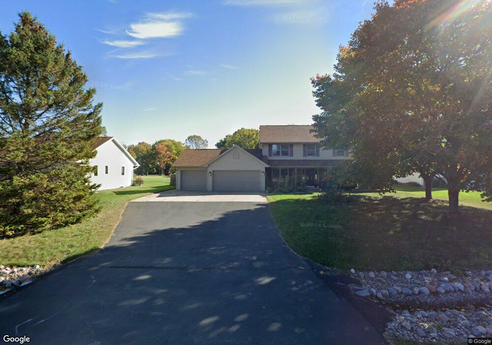 N9664 Darboy Dr, Appleton, WI 54915 - photo 1