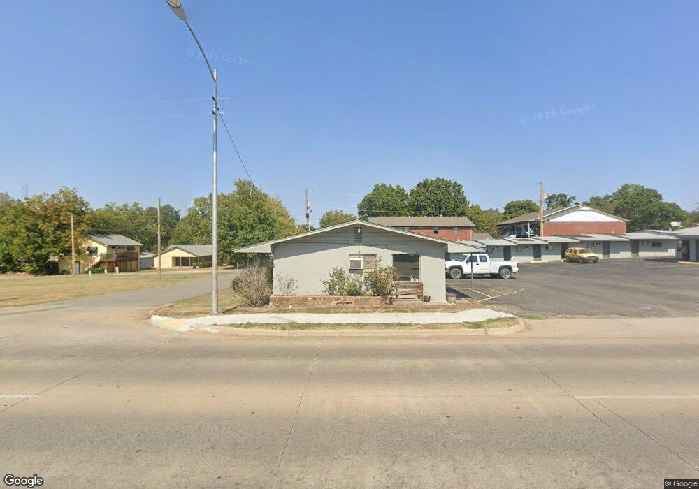 303 E Downing St, Tahlequah, OK 74464 - photo 1