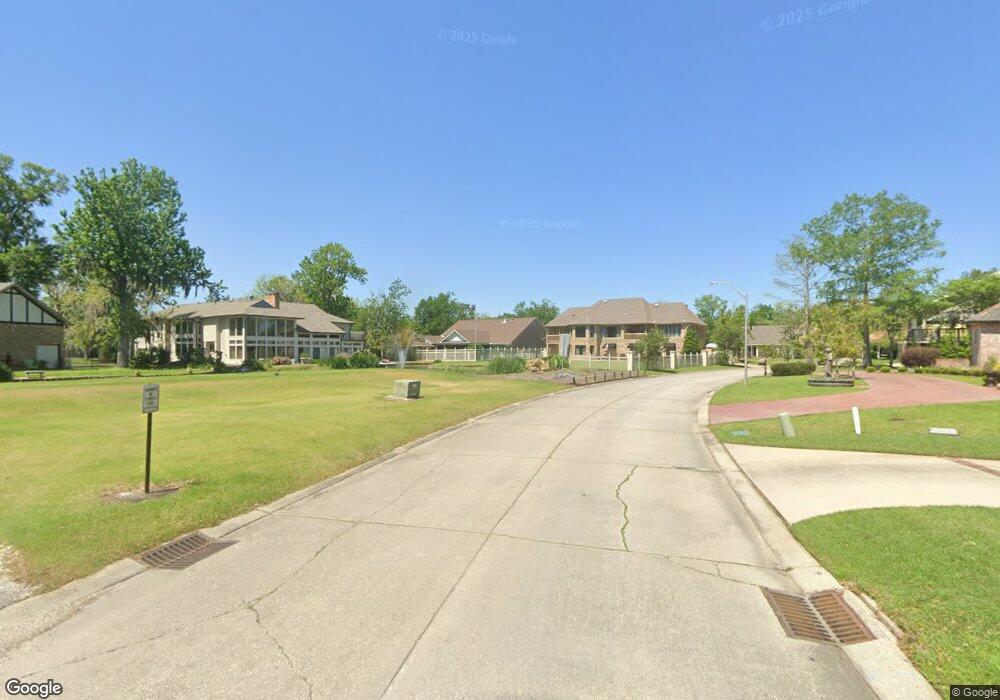 10 Bocage Dr, Destrehan, LA 70047 - photo 1