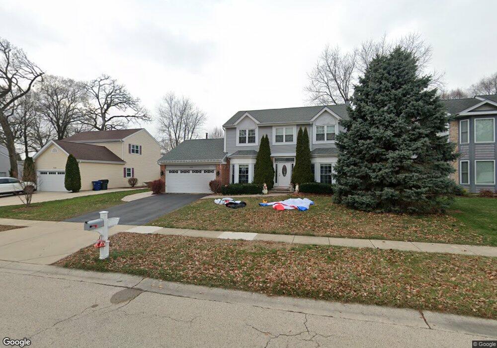 700 Old Oak Cir, Algonquin, IL 60102 - photo 1