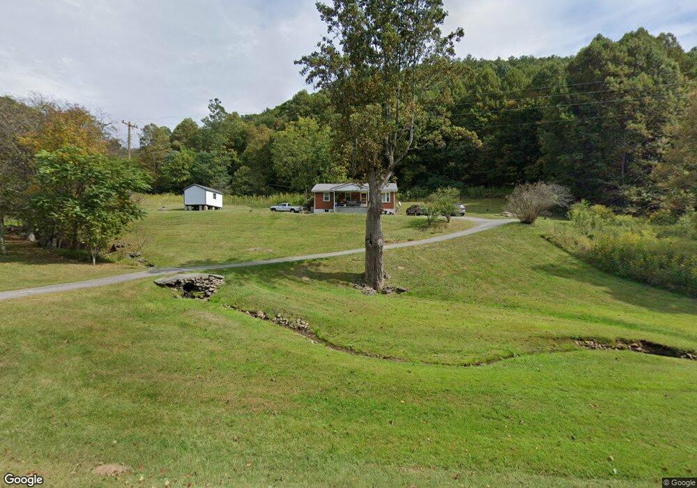 668 Coffeytown Rd, Vesuvius, VA 24483 - photo 1