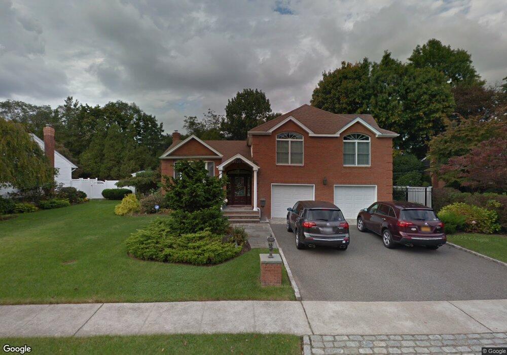 7 Cary St, Syosset, NY 11791 - photo 1