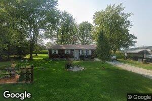 809 N Lake St, Hedrick, IA 52563