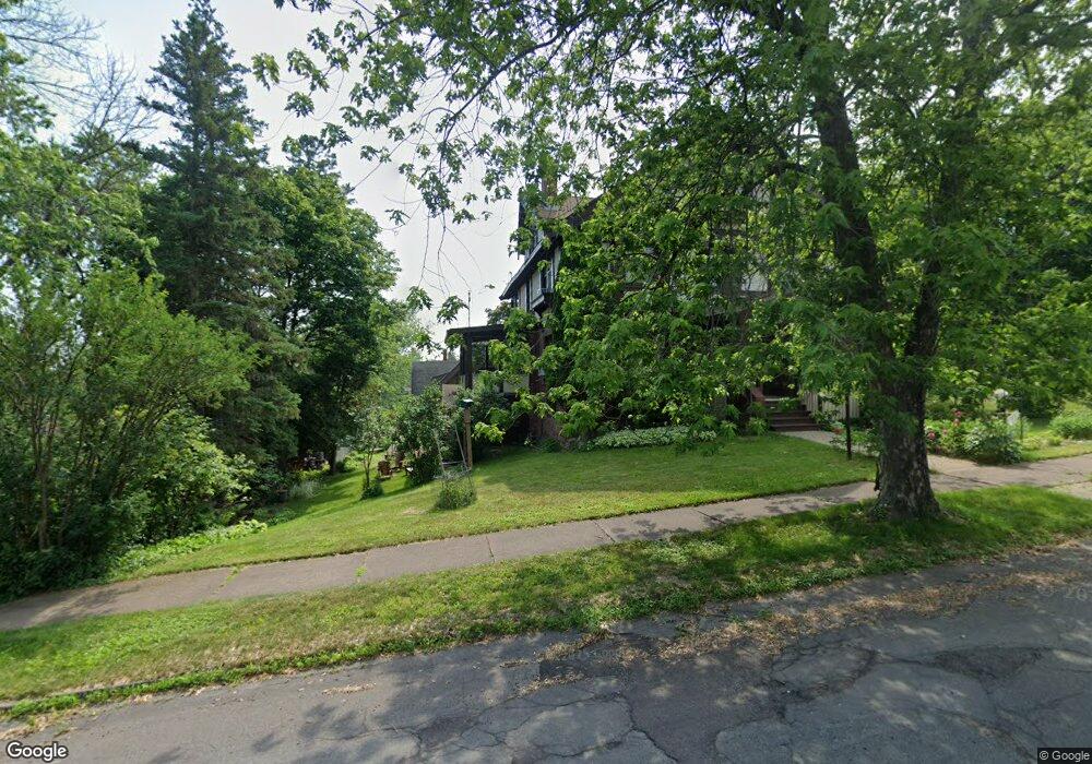 221 N 23rd Ave E, Duluth, MN 55812 - photo 1