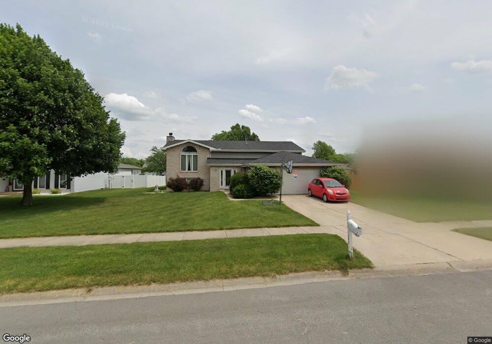 1523 Capri Ln, Dyer, IN 46311 - photo 1