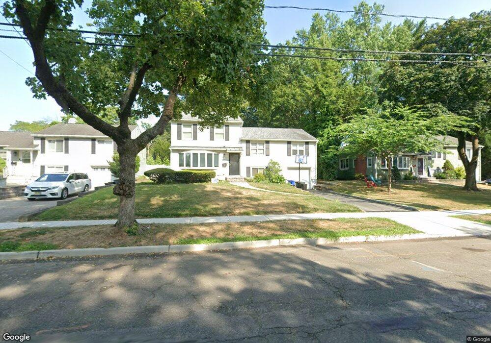 608 Bogert Rd, River Edge, NJ 07661 - photo 1