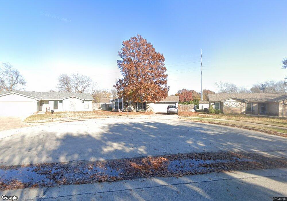 2930 Highgate Ln, Bedford, TX 76021 - photo 1