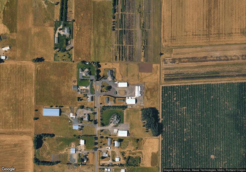 27172 S Primrose Path, Canby, OR 97013 - photo 1