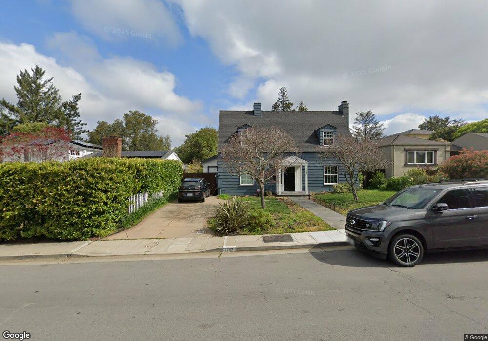 1147 Grizzly Peak Blvd, Berkeley, CA 94708 - photo 1