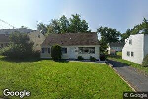 68 W George Place, Iselin, NJ 08830