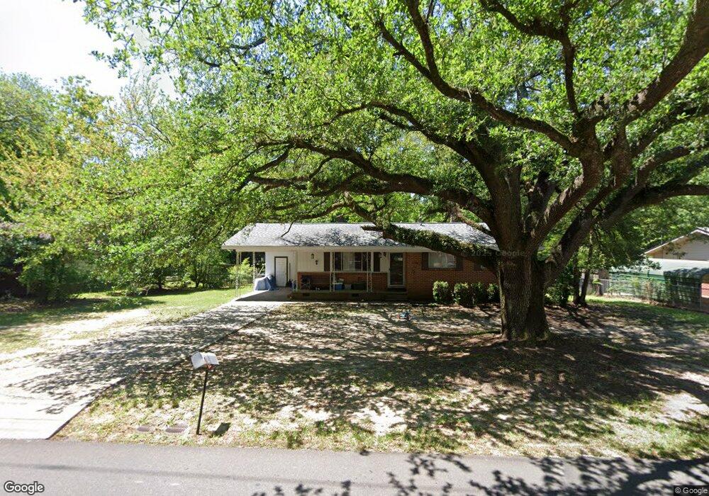 2968 N 5th Ave, Laurel, MS 39440 - photo 1