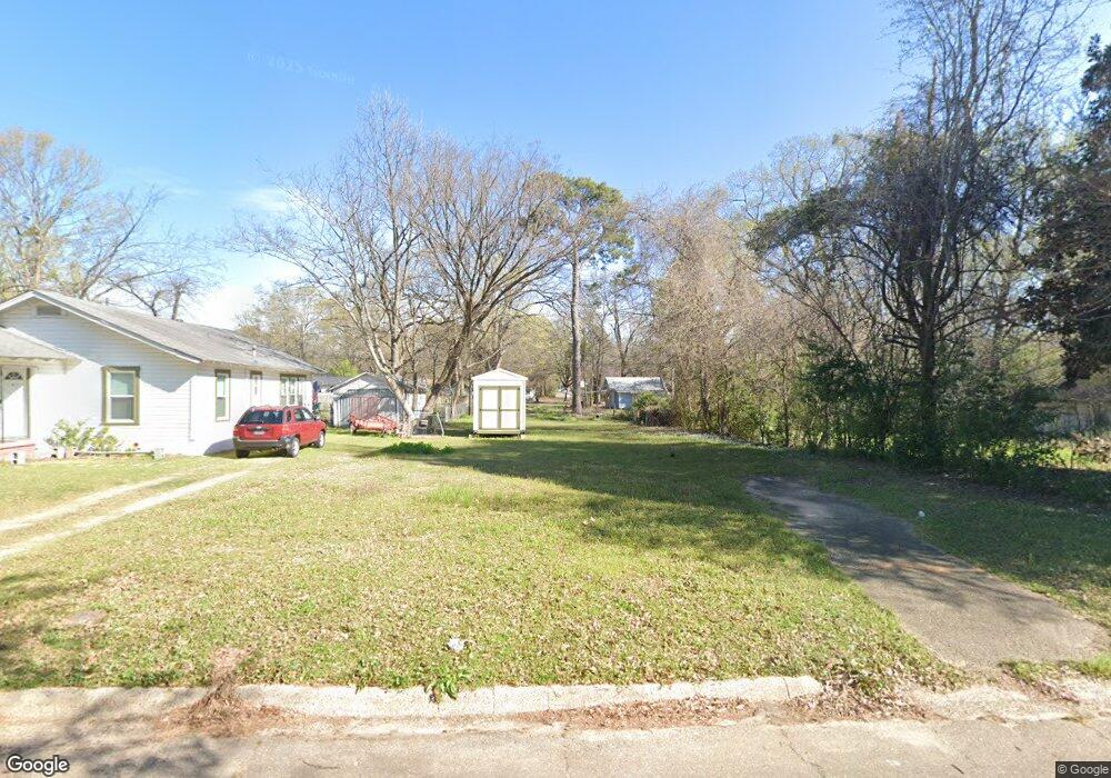 1818 W 15th St, Texarkana, TX 75501 - photo 1