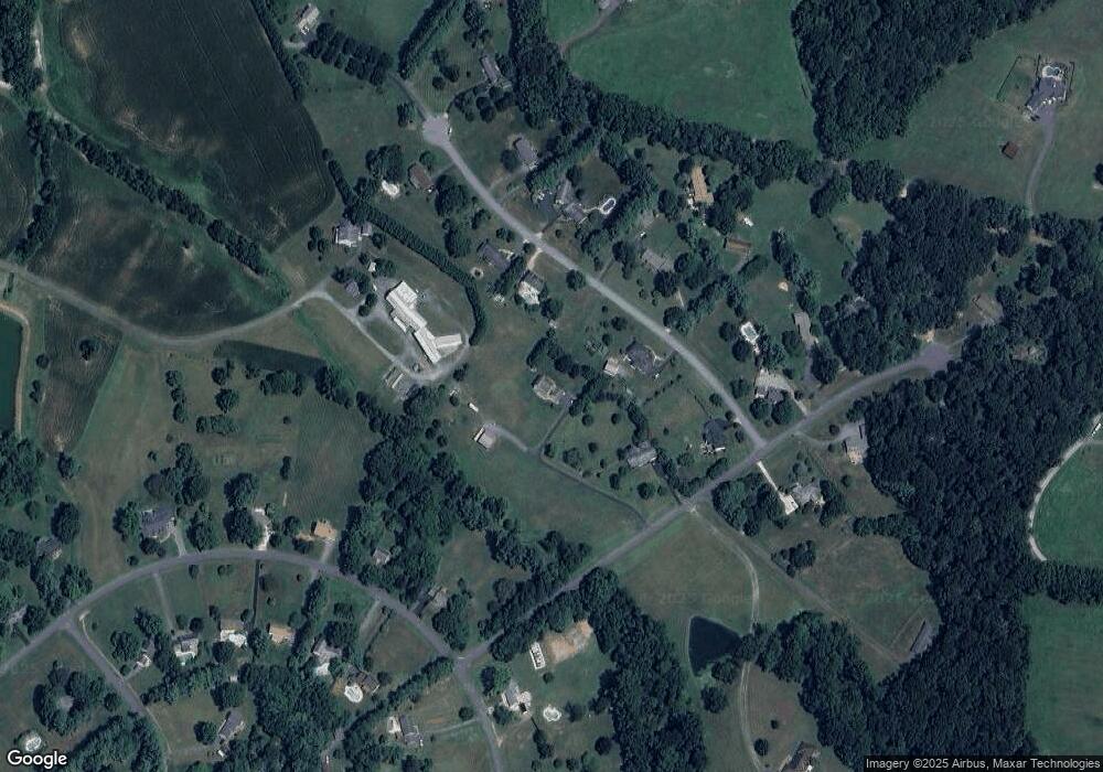 10502 Rolling Green Ct, Clarksburg, MD 20871 - photo 1