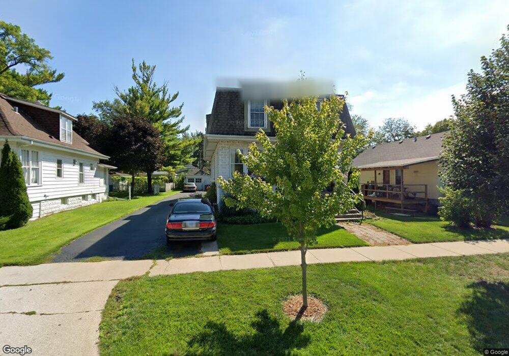 927 E Prairie Ave, Des Plaines, IL 60016 - photo 1