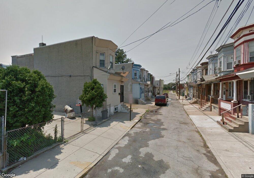 320 Bailey St, Camden, NJ 08102 - photo 1