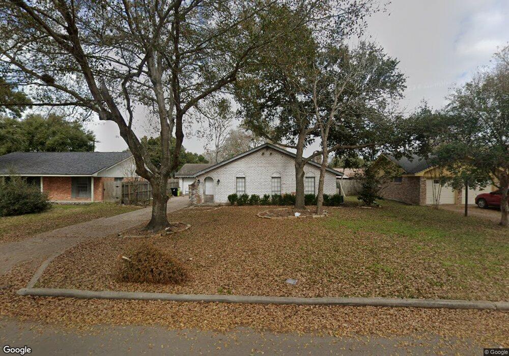 1115 Frances Dr, Rosenberg, TX 77471 - photo 1